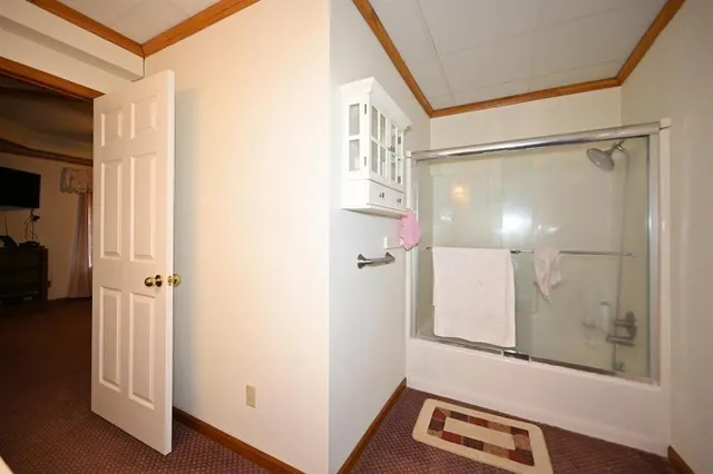 $999,000 | 22745 King Road, Weston, MO 64098