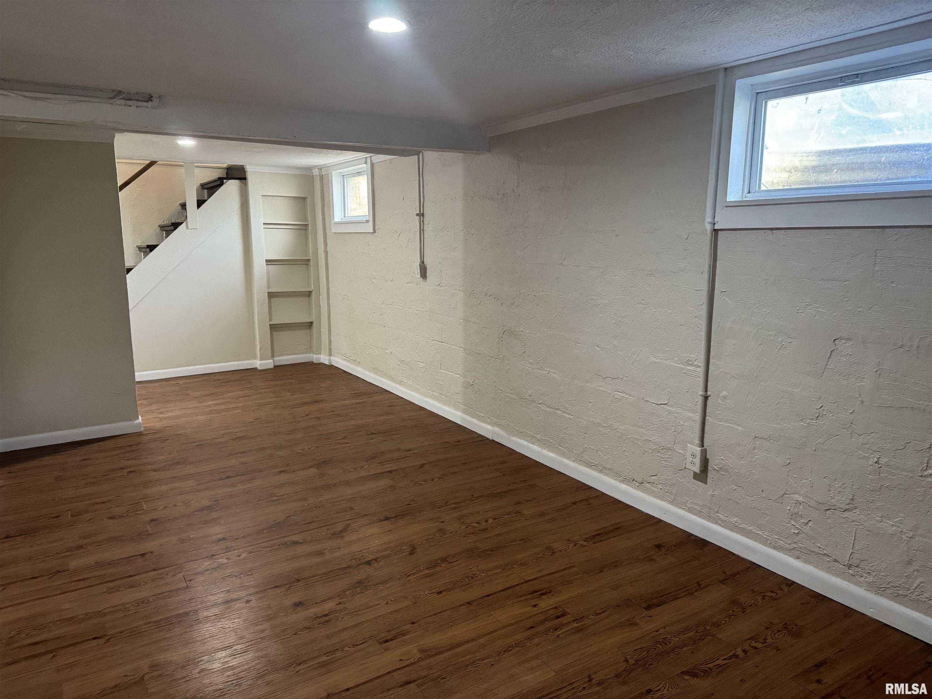 14 Rosenberg Court Pekin, IL 61554 - Photo 10 of 19 Gallery Image 10