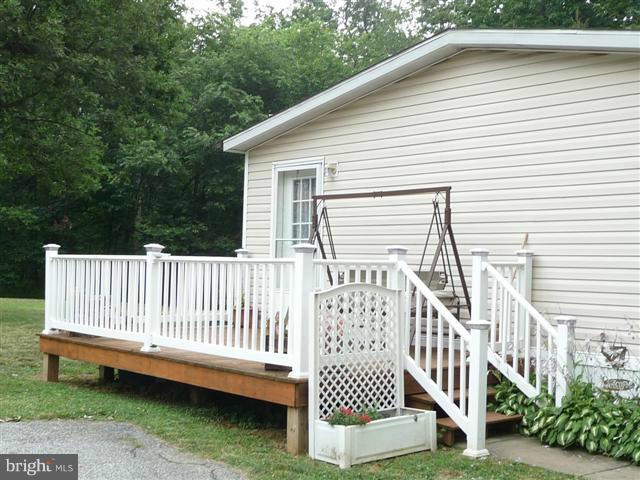 2145 Albert Rill Road Hampstead, MD 21074 - Photo 3 of 11 Exterior (General)