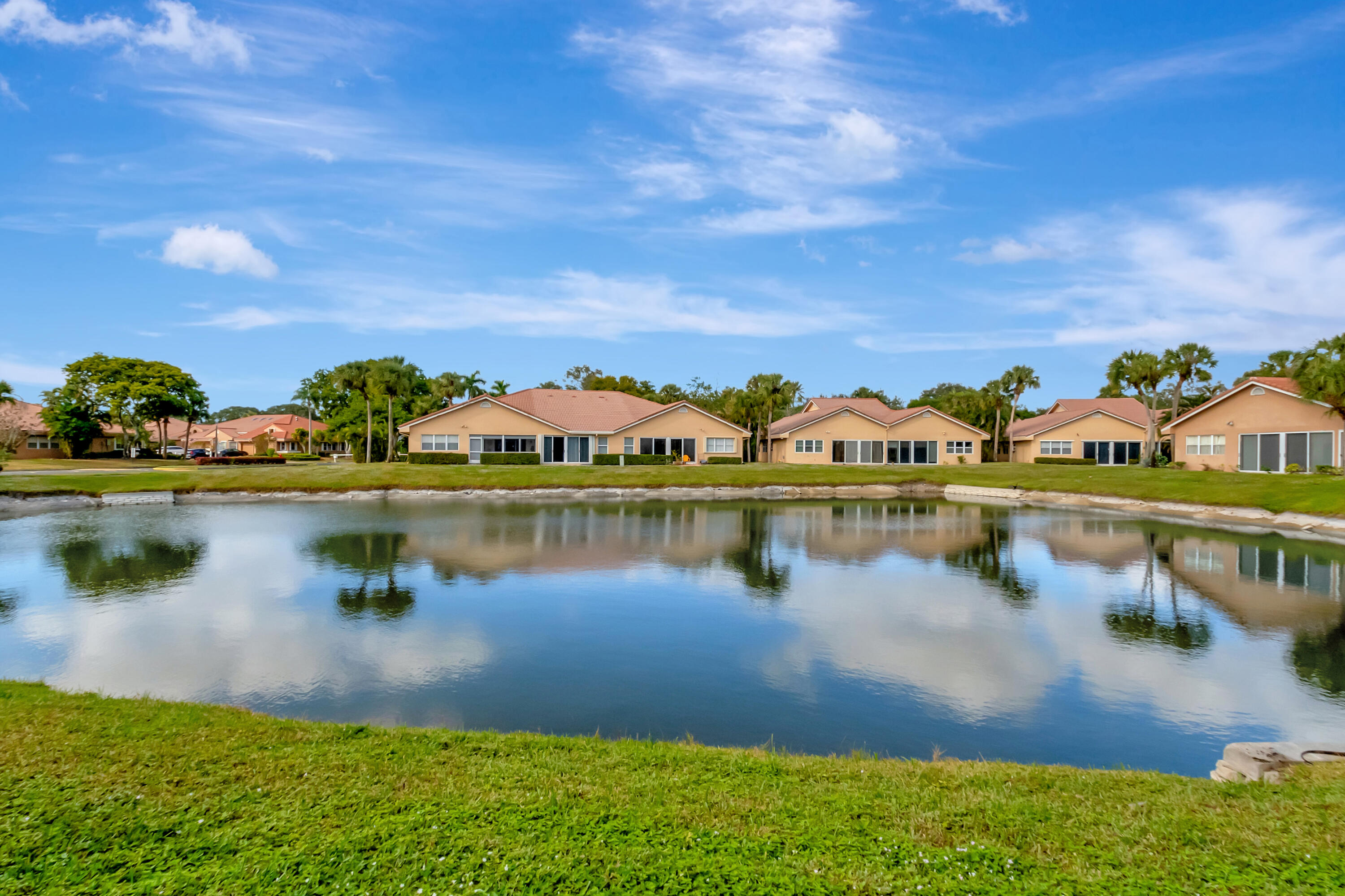 10911 Lakemore Lane, Unit B Boca Raton, FL 33498 - Photo 3 of 62 DSC_3979