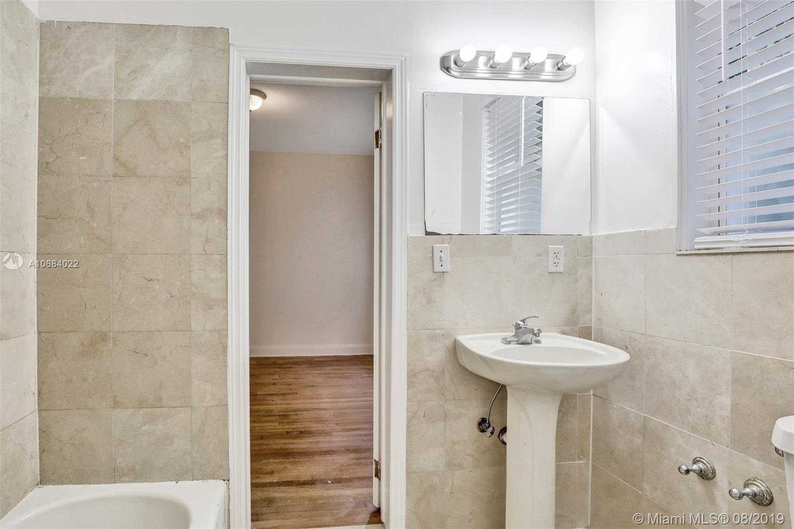 1027 Euclid Avenue, Unit 2 Miami Beach, FL 33139 - Photo 14 of 20