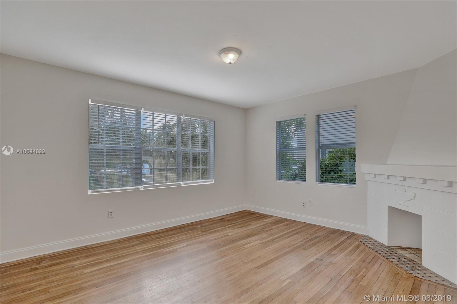 1027 Euclid Avenue, Unit 2 Miami Beach, FL 33139 - Photo 8 of 20