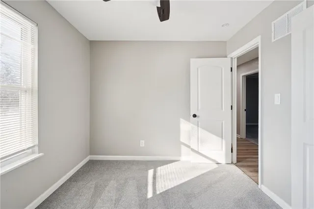 $245,000 | 103 West Edgewood Drive, Edgerton, KS 66021