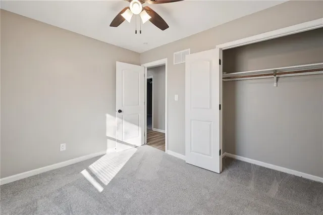 $245,000 | 103 West Edgewood Drive, Edgerton, KS 66021