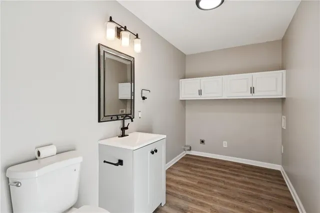 $245,000 | 103 West Edgewood Drive, Edgerton, KS 66021