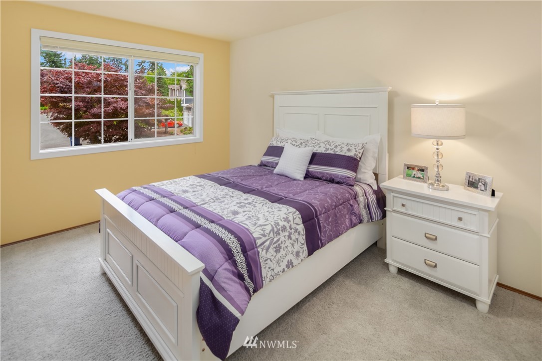 10911 Northeast 157th Street Bothell, WA 98011 - Photo 15 of 19 Gallery Image 15