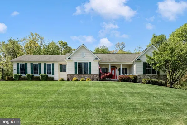 $839,900 | 2415 Shawnee Drive, Finksburg, MD 21048