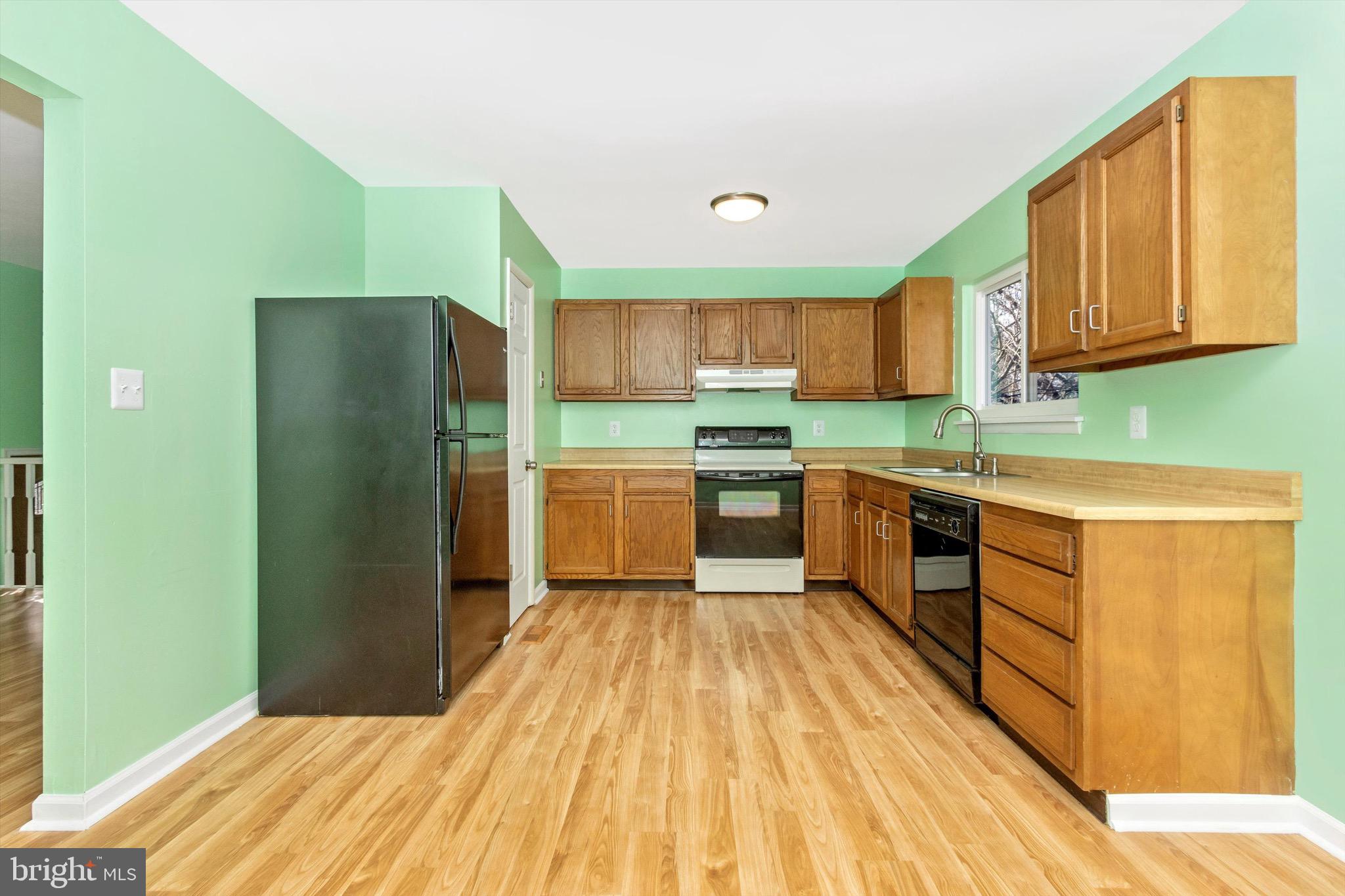 1224 Old Manchester Road Westminster, MD 21157 - Photo 6 of 35 Kitchen
