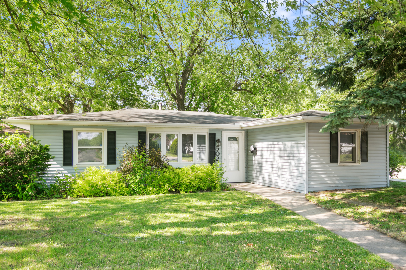 502 East High Street Morris, IL 60450 - Photo 1 of 16
