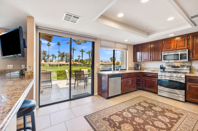 $619,000 | 312 Castellana South, Palm Desert, CA 92260