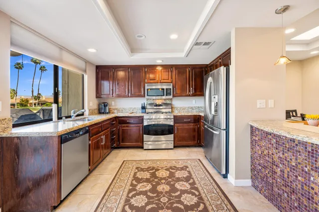 $619,000 | 312 Castellana South, Palm Desert, CA 92260