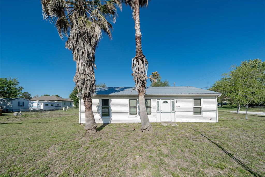 16172 Chancas Street Brooksville, FL 34604 - Photo 1 of 28