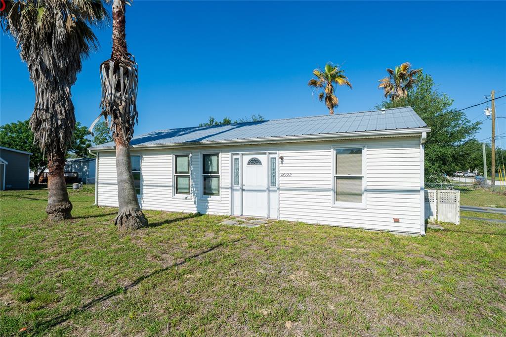 16172 Chancas Street Brooksville, FL 34604 - Photo 3 of 28