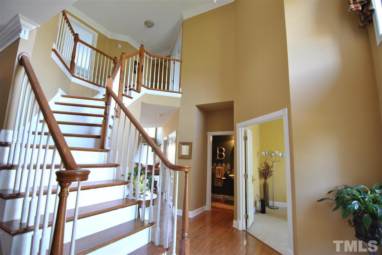 11206 Ridgegate Drive Raleigh, NC 27617 - Photo 5 of 15 Gallery Image 5