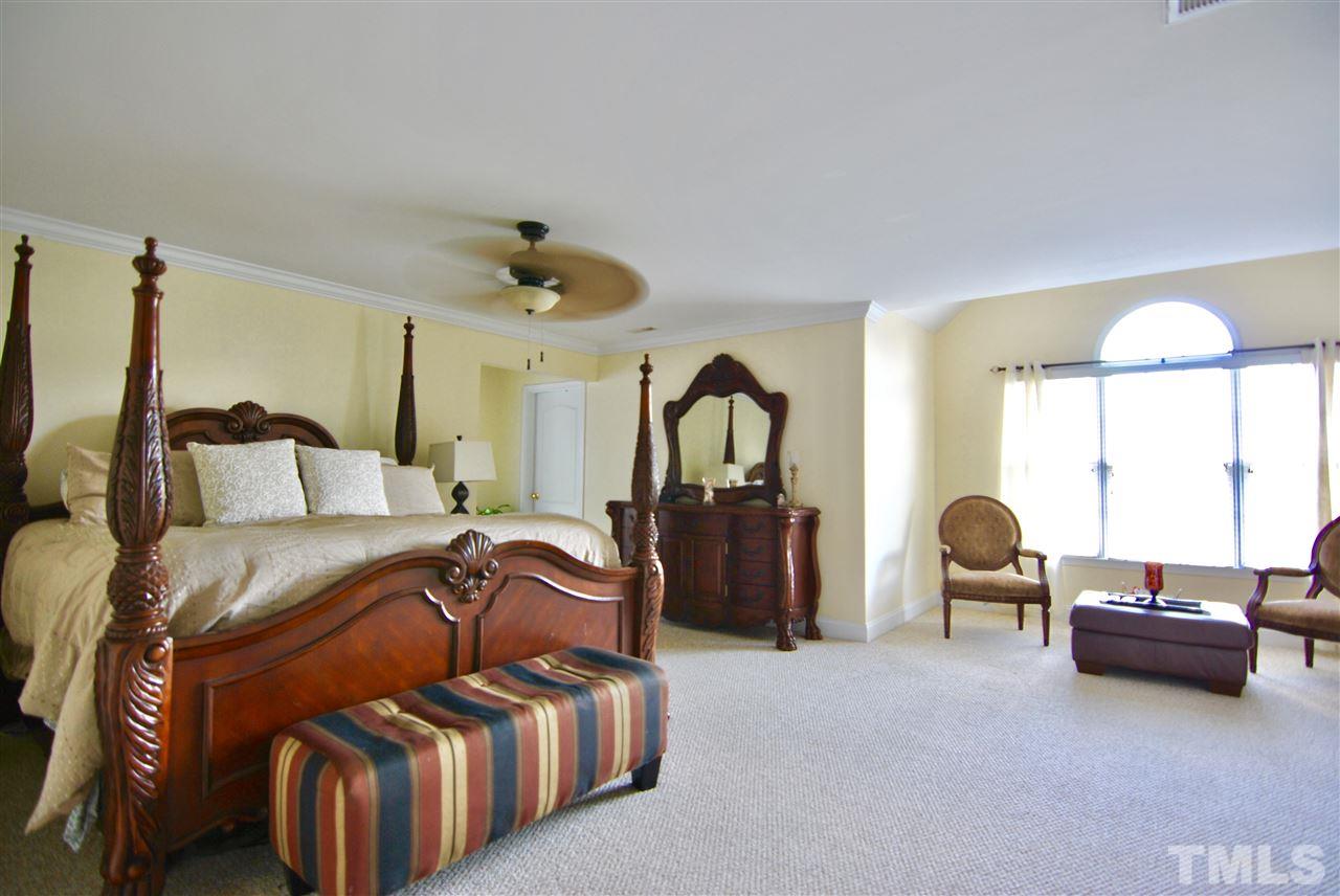 11206 Ridgegate Drive Raleigh, NC 27617 - Photo 9 of 15 Gallery Image 9