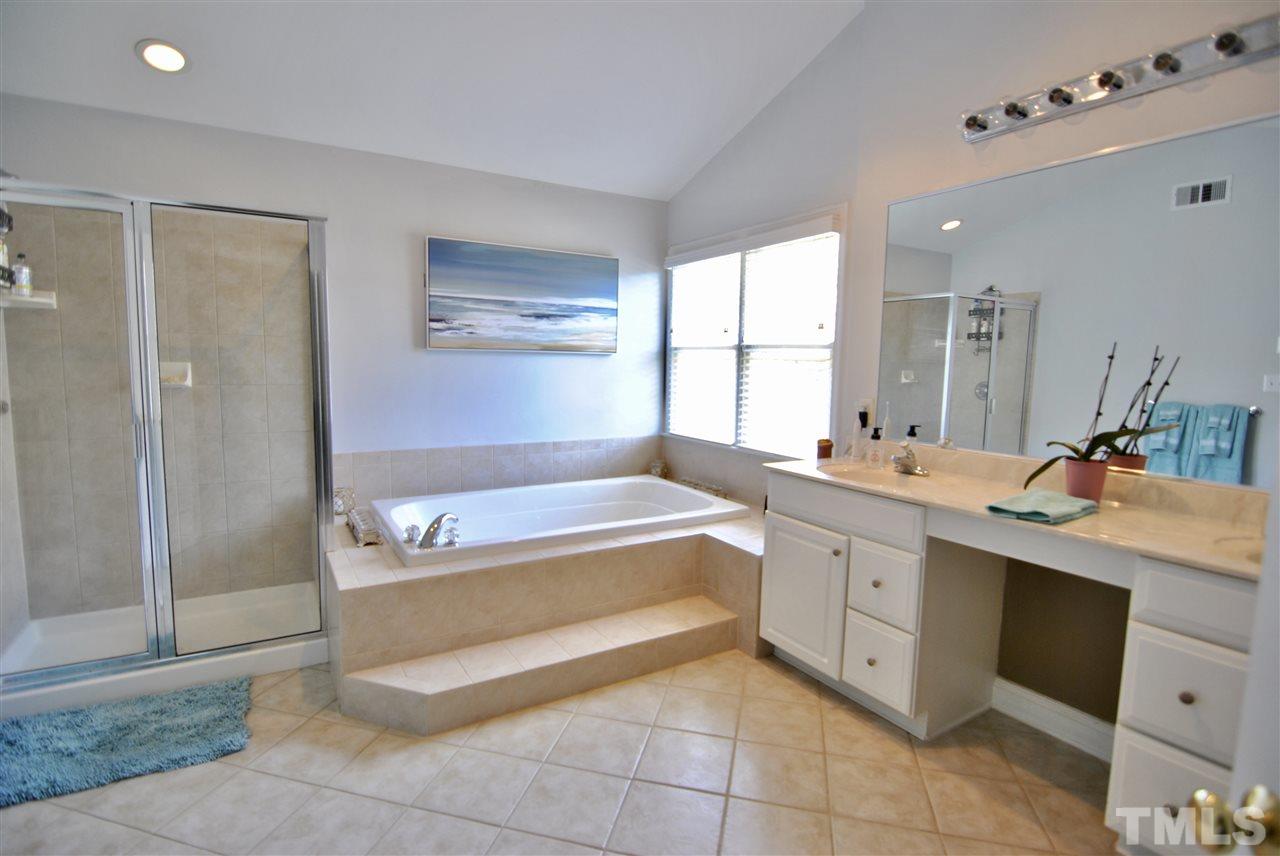11206 Ridgegate Drive Raleigh, NC 27617 - Photo 10 of 15 Gallery Image 10