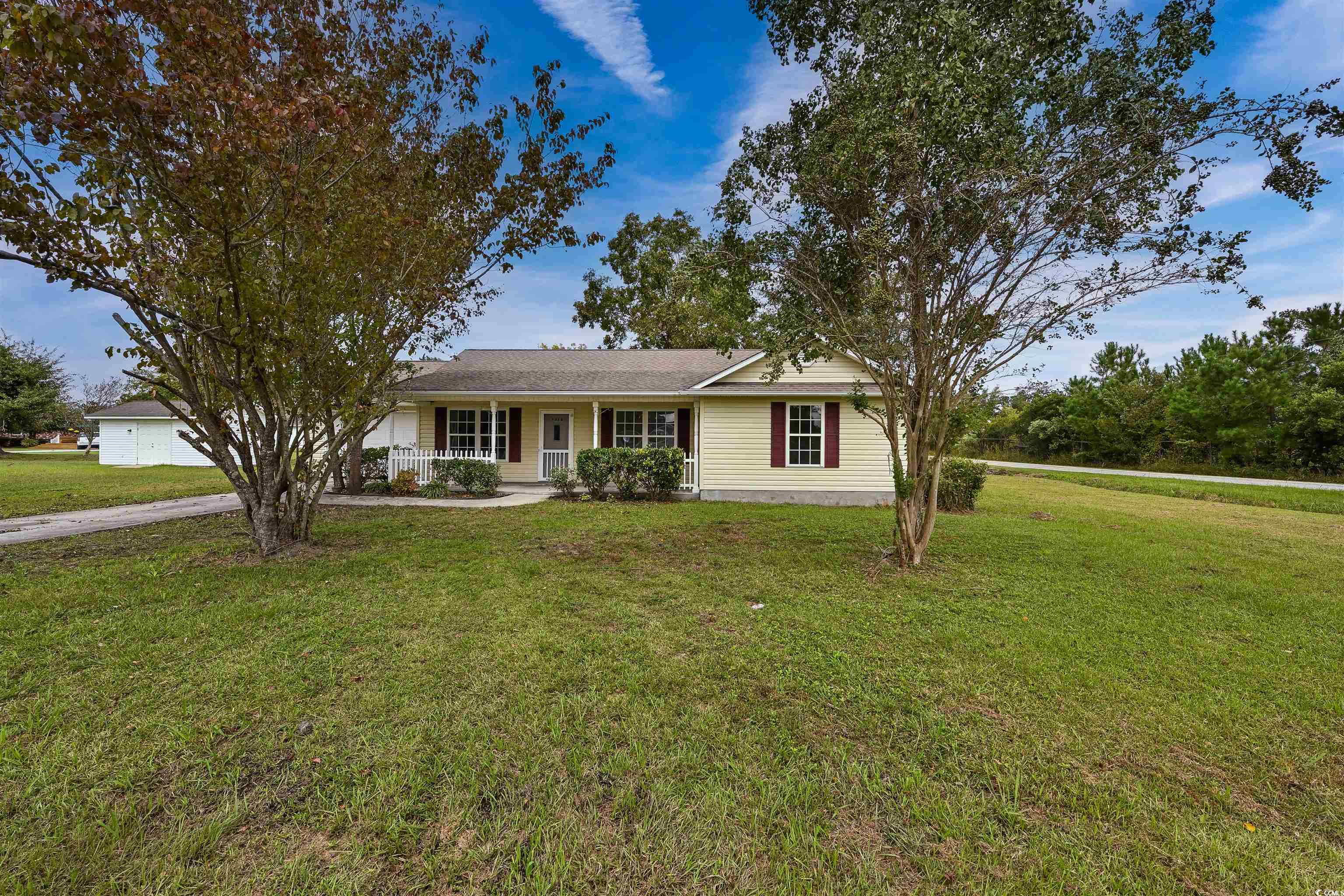 4935 Trooper Lane Loris, SC 29569 - Photo 2 of 26