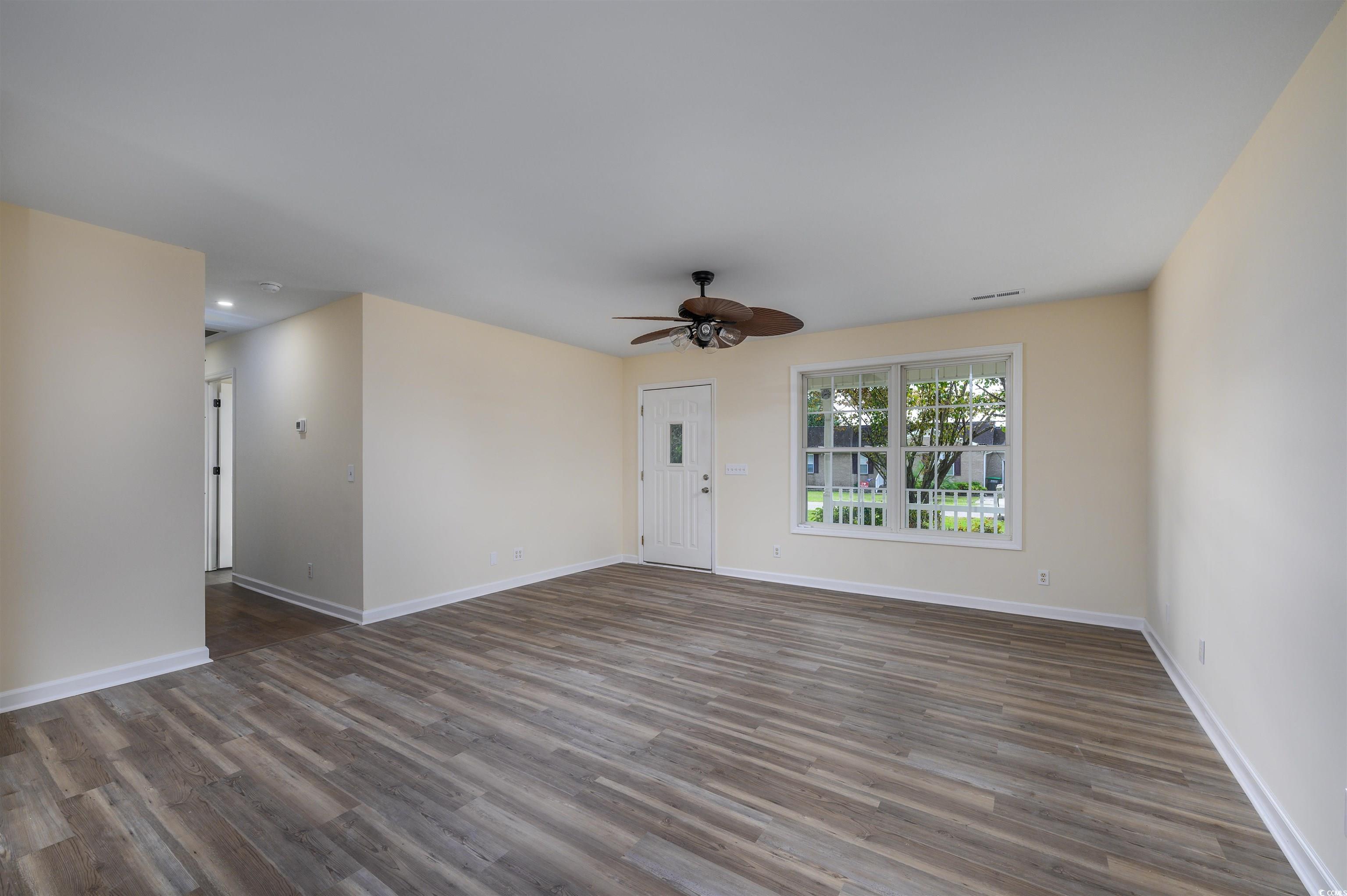 4935 Trooper Lane Loris, SC 29569 - Photo 6 of 26