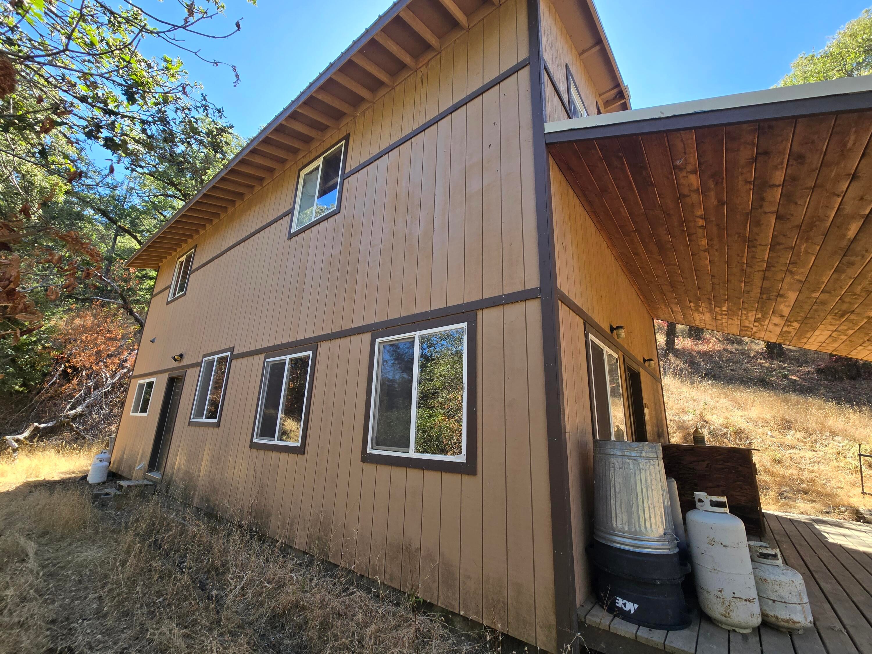 1133 Rd J Garberville, CA 95542 - Photo 25 of 54 Gallery Image 25
