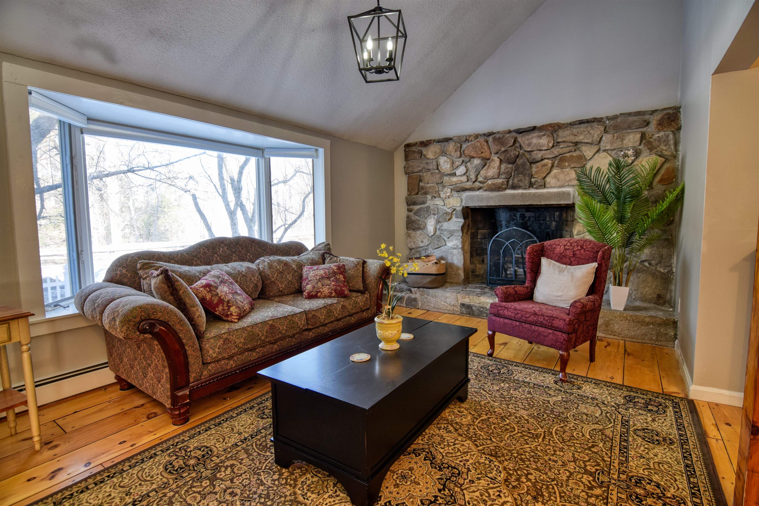 27 25th Route Plymouth, NH 03264 - Photo 21 of 59