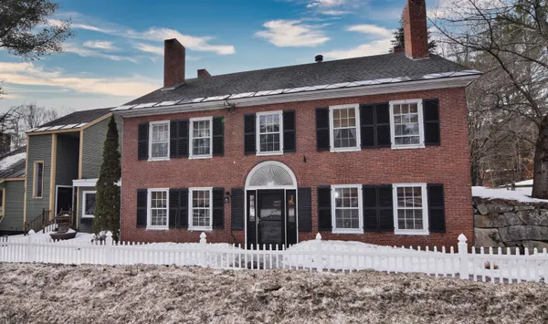 $599,000 | 27 Highway 25, Plymouth, NH 03264