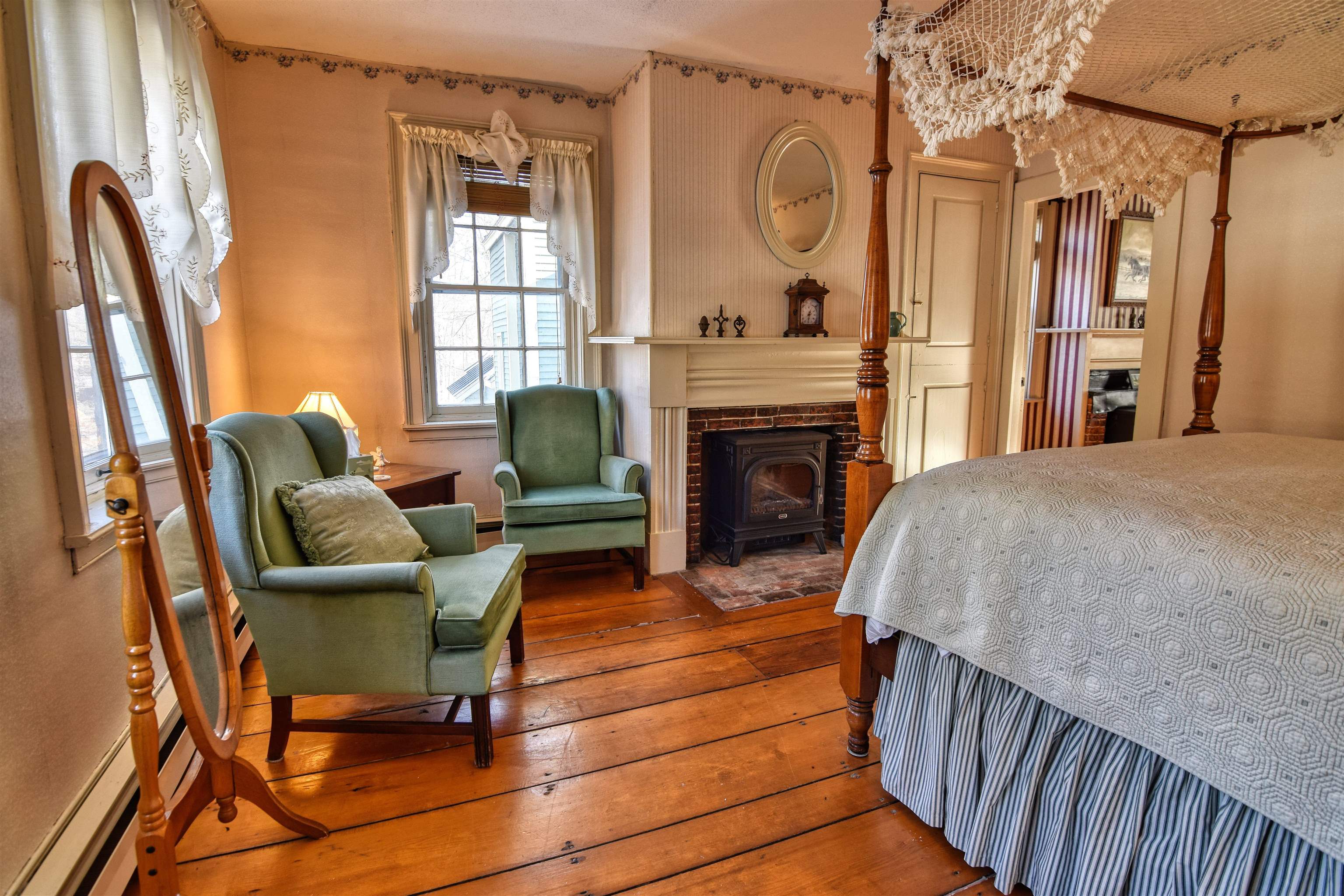 27 25th Route Plymouth, NH 03264 - Photo 38 of 59