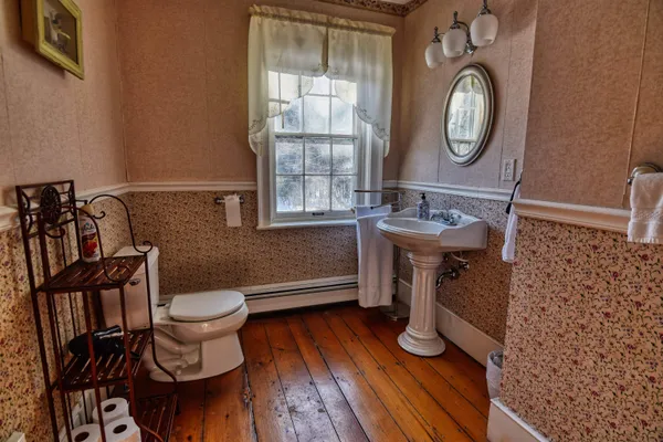 $599,000 | 27 Highway 25, Plymouth, NH 03264