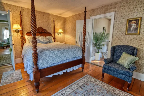 $599,000 | 27 Highway 25, Plymouth, NH 03264