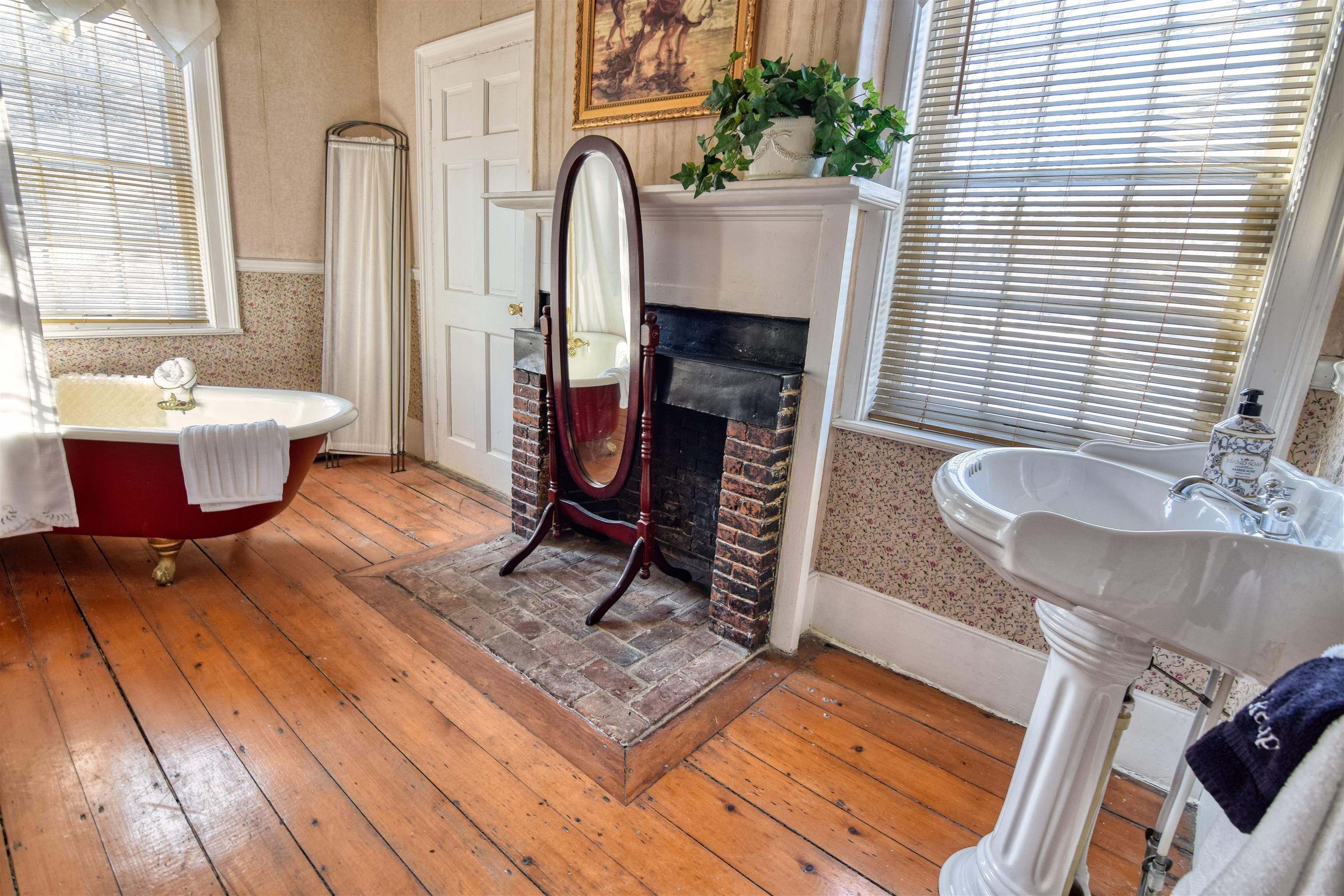 27 25th Route Plymouth, NH 03264 - Photo 47 of 59