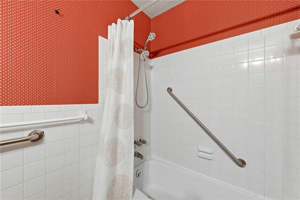 2724 Queen Ridge Drive Independence, MO 64055 - Photo 22 of 40