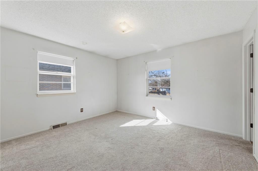 2724 Queen Ridge Drive Independence, MO 64055 - Photo 23 of 40