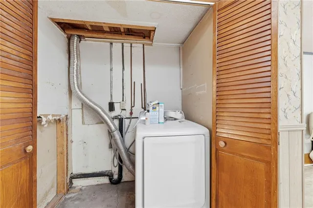 $260,000 | 2724 Queen Ridge Drive, Independence, MO 64055