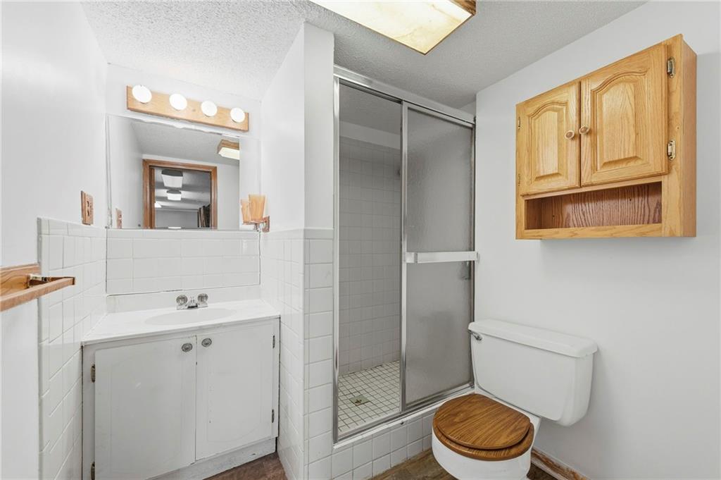 2724 Queen Ridge Drive Independence, MO 64055 - Photo 31 of 40