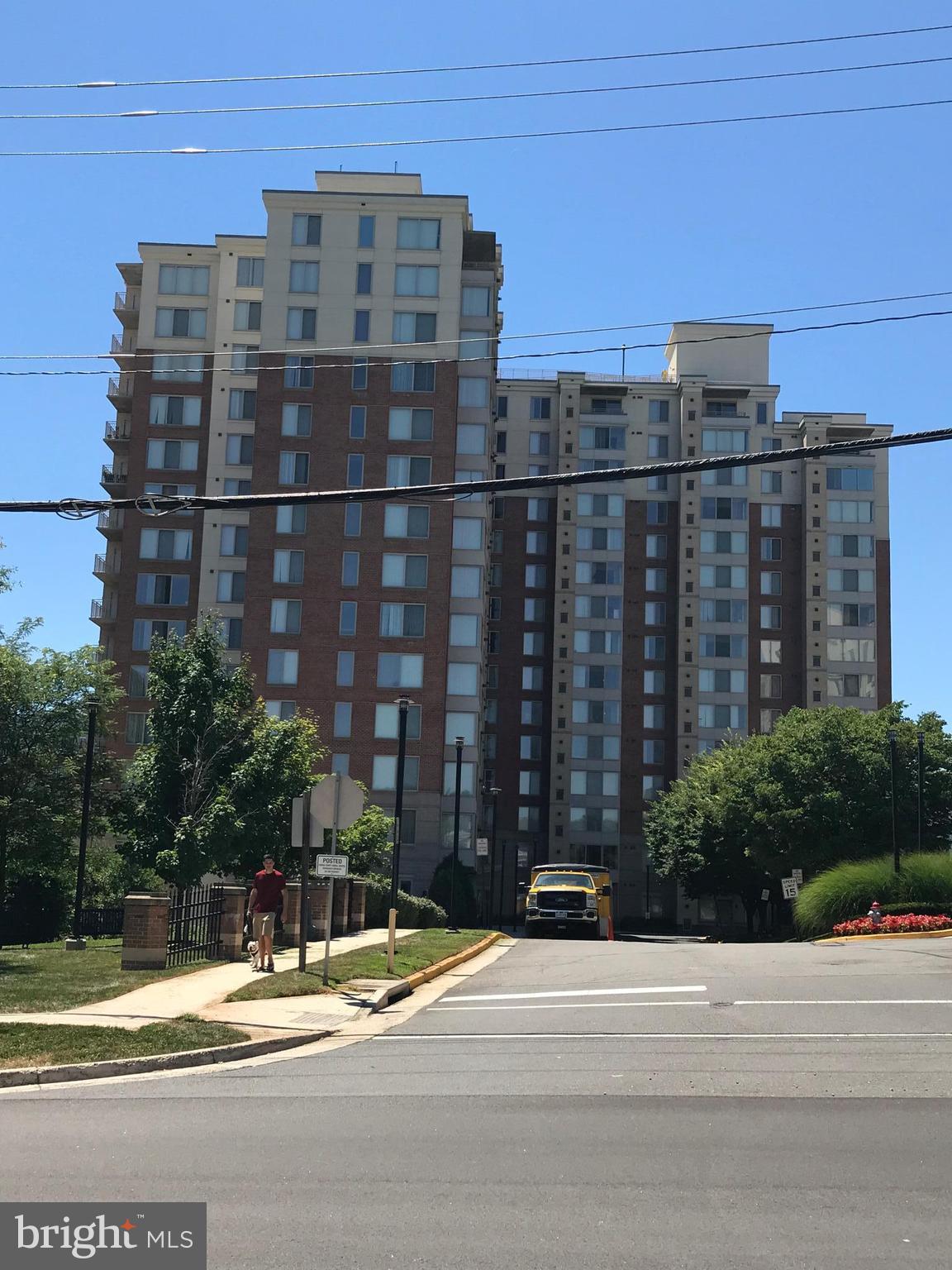 2726 Gallows Road, Unit 605 Vienna, VA 22180 - Photo 1 of 17 Exterior (General)