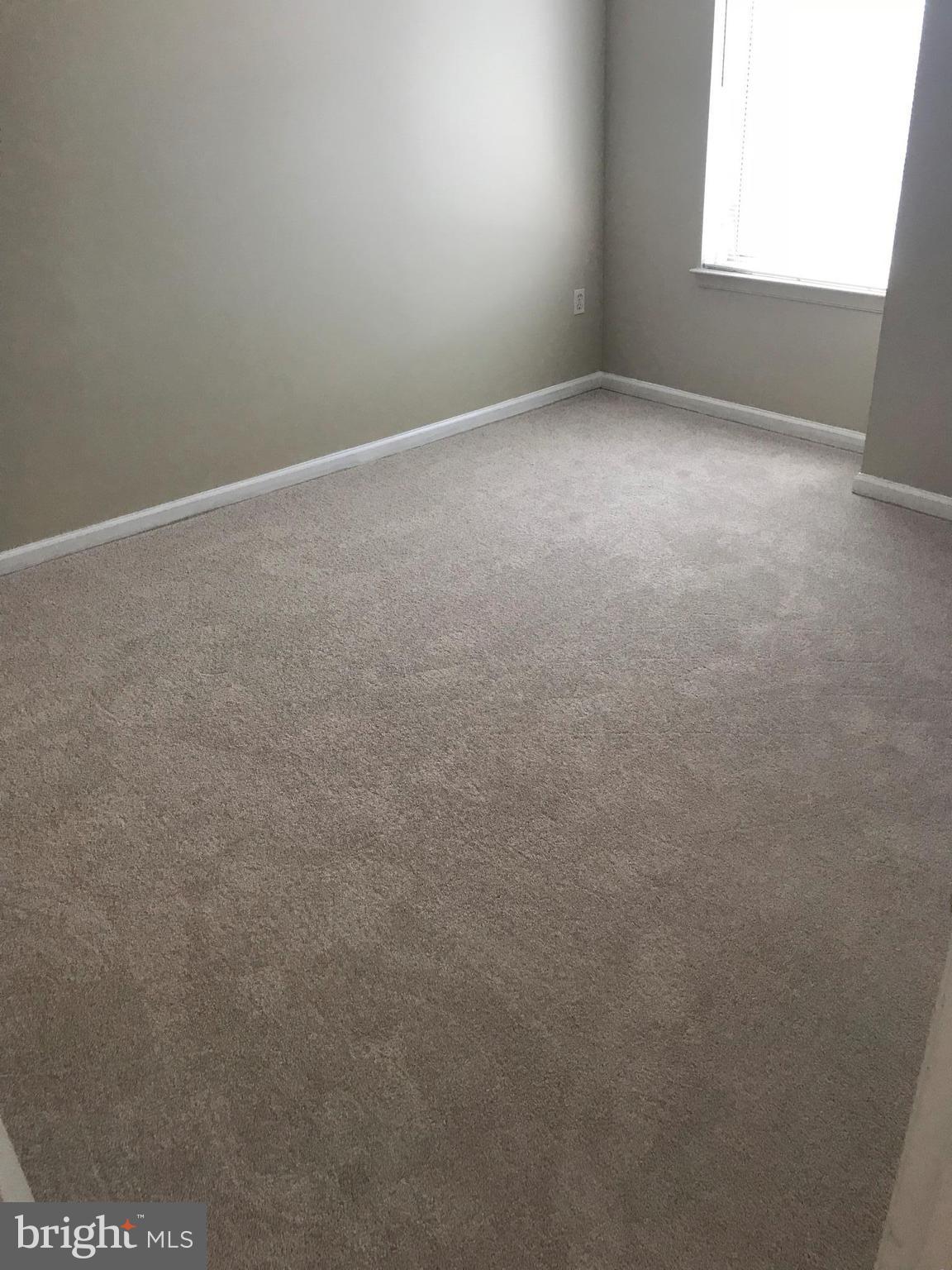 2726 Gallows Road, Unit 605 Vienna, VA 22180 - Photo 11 of 17 Bedroom