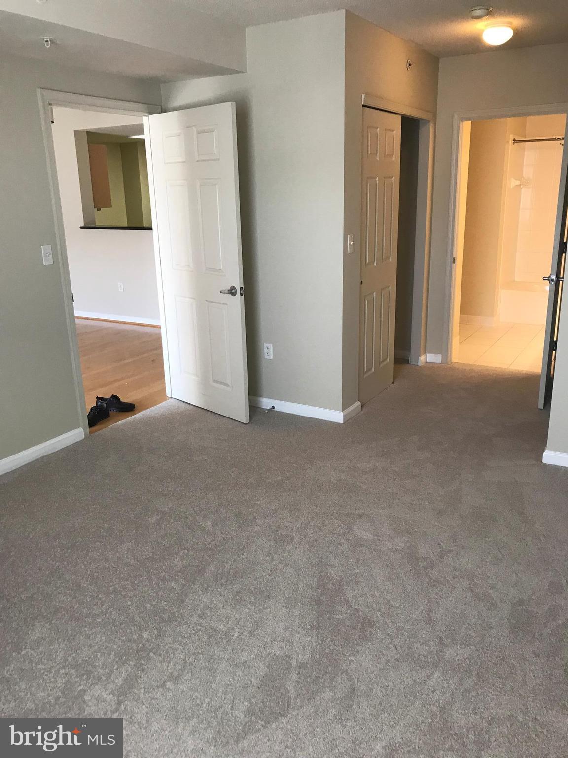 2726 Gallows Road, Unit 605 Vienna, VA 22180 - Photo 12 of 17 Bedroom
