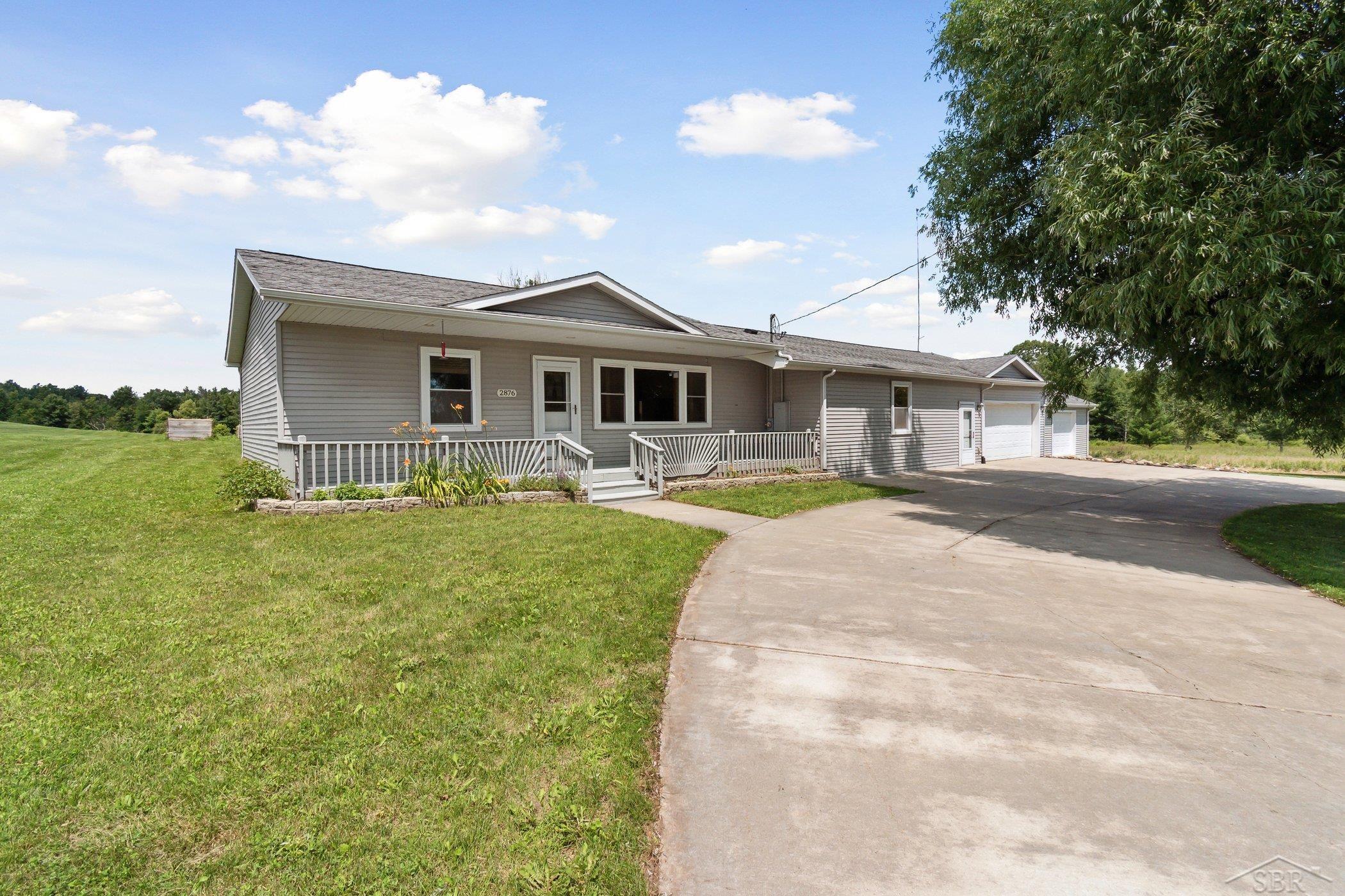 2876 Grass Lake Road Gladwin, MI 48624 - Photo 20 of 20 50115301-19.JPG