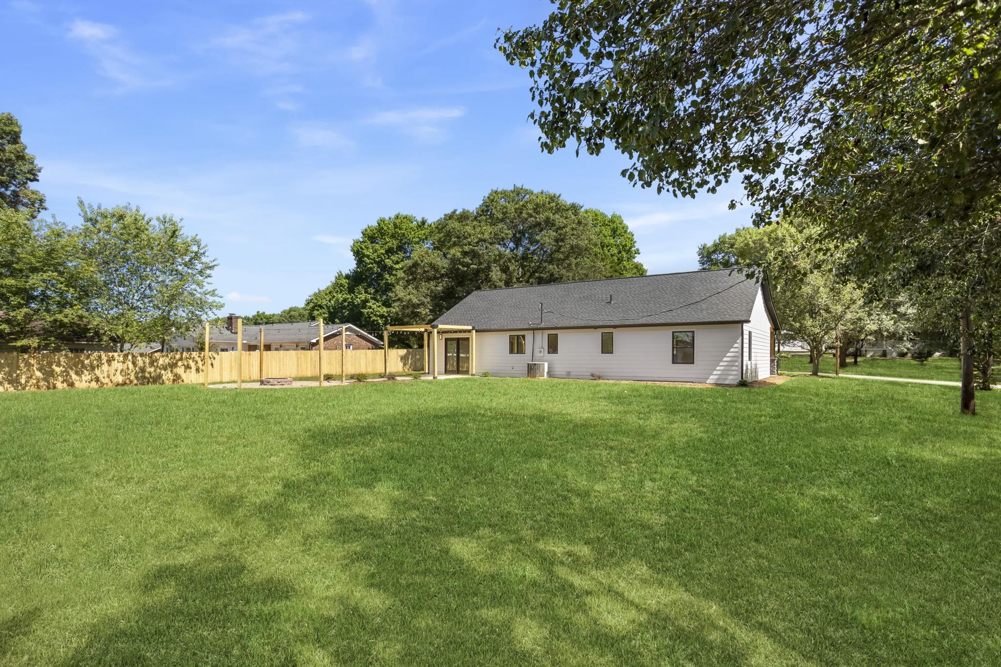 200 Spring Street Boiling Springs, SC 29316 - Photo 25 of 29 Gallery Image 25
