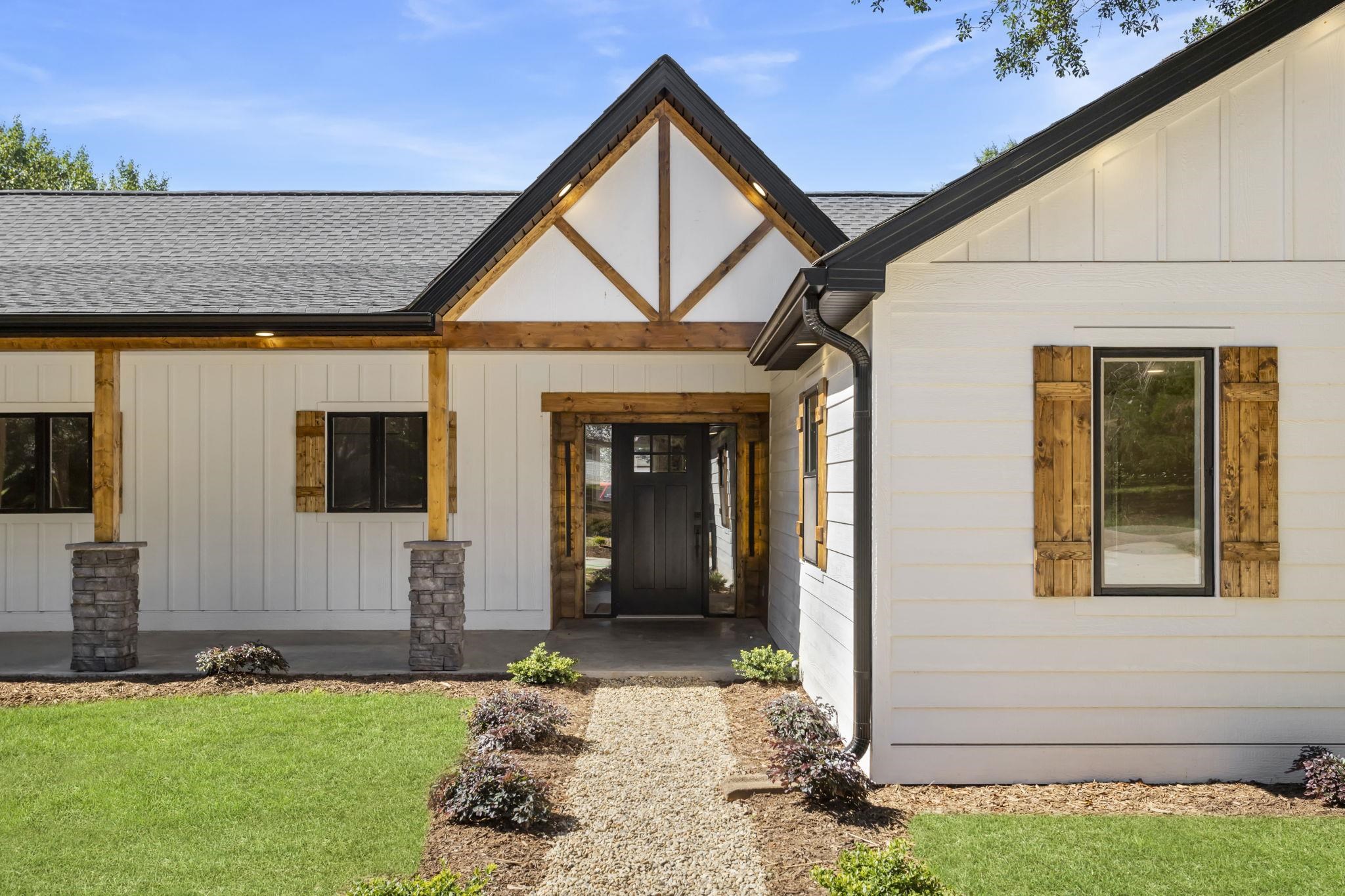 200 Spring Street Boiling Springs, SC 29316 - Photo 6 of 29 Gallery Image 6