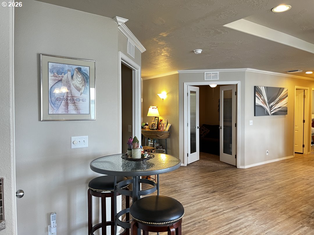 83235 Clear Lake Road Florence, OR 97439 - Photo 8 of 41
