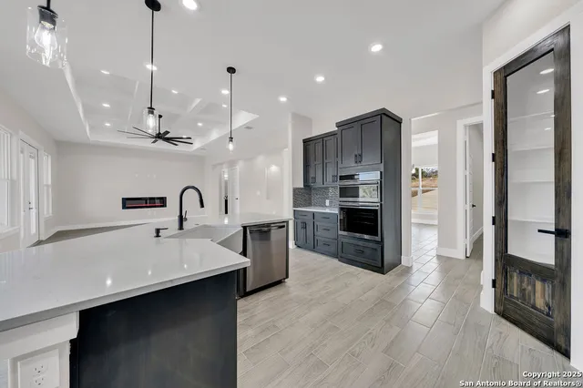 $669,900 | 257 Pr 2774, Mico, TX 78056