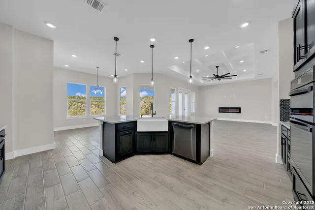 $669,900 | 257 Pr 2774, Mico, TX 78056