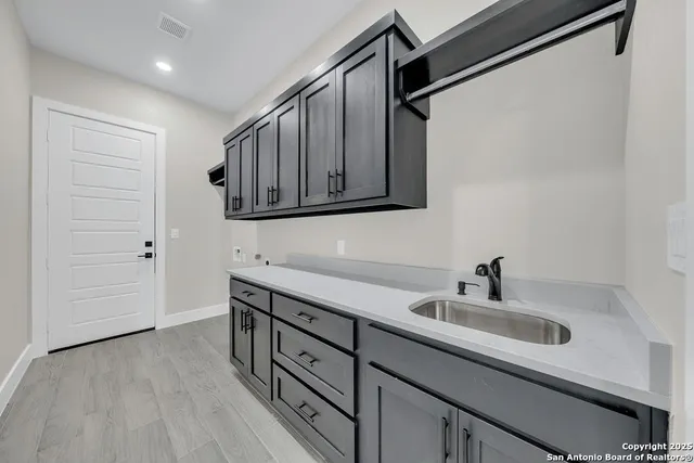 $669,900 | 257 Pr 2774, Mico, TX 78056