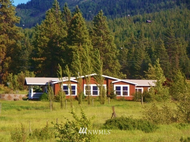 4260 Upper Peoh Point Road Cle Elum, WA 98922 - Photo 3 of 17 Gallery Image 3