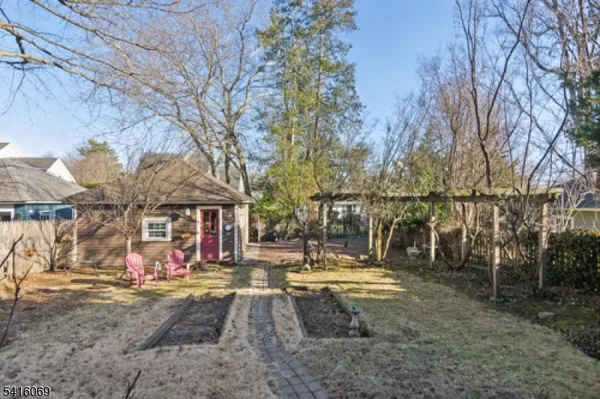 $1,199,000 | 424 St Marks Avenue, Westfield, NJ 07090
