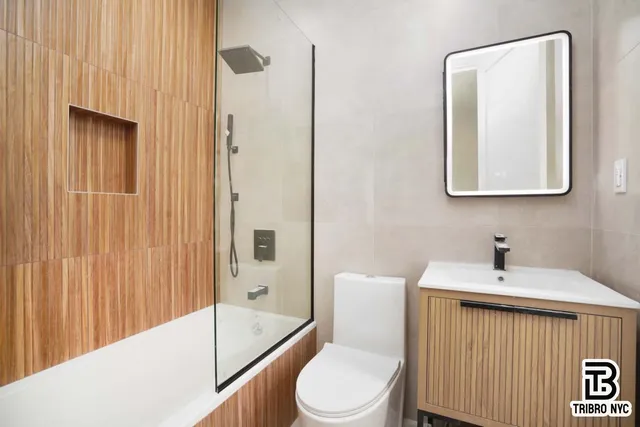 $5,500 | 92 Manhattan Avenue, Unit 4B | Williamsburg