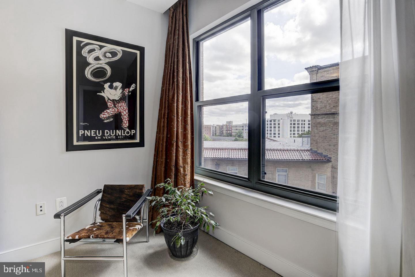 2425 L Street Northwest, Unit 730 Washington, DC 20037 - Photo 13 of 30