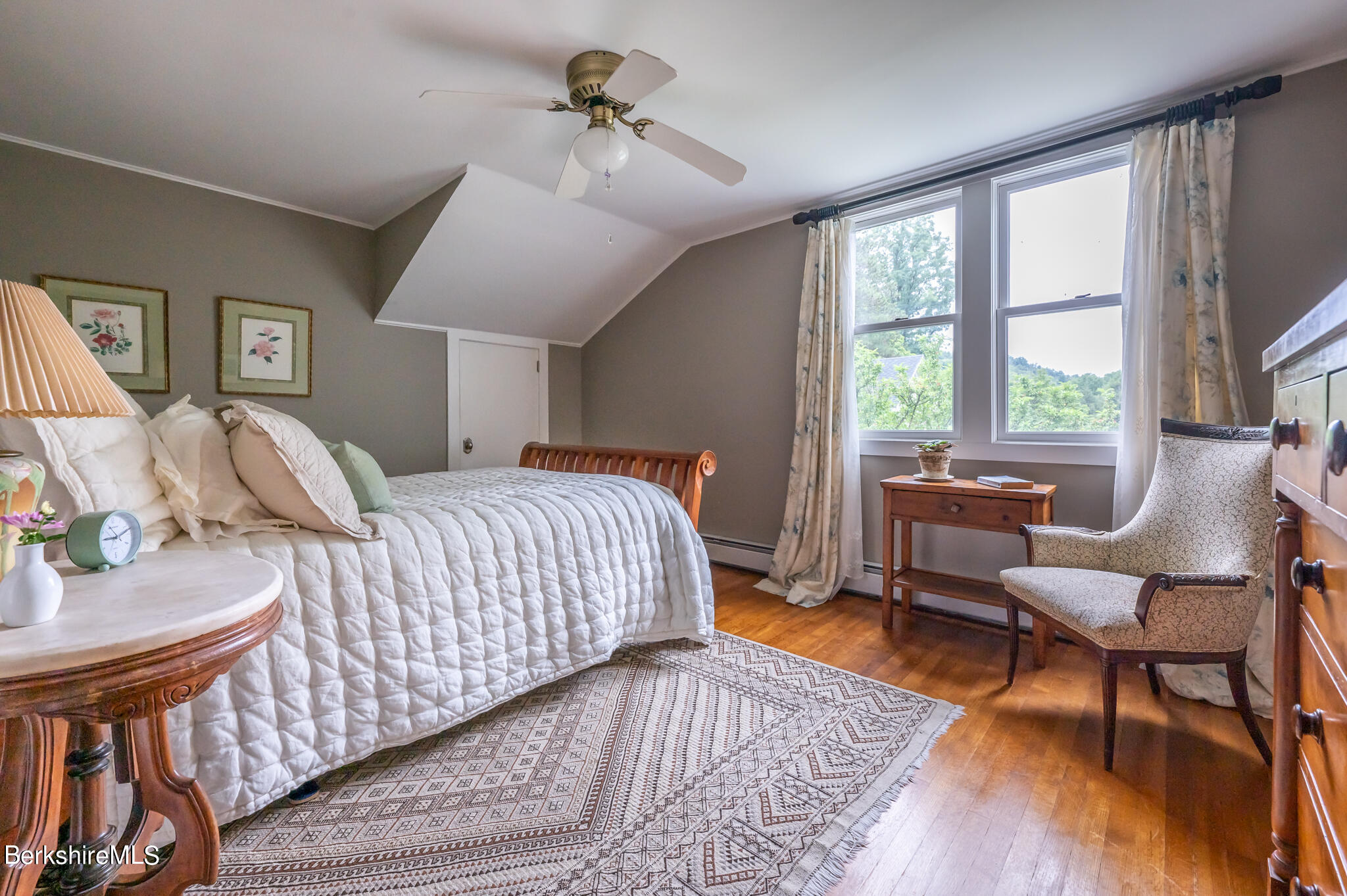 14 Yale Hill Road Stockbridge, MA 01262 - Photo 17 of 32 Primary Bedroom