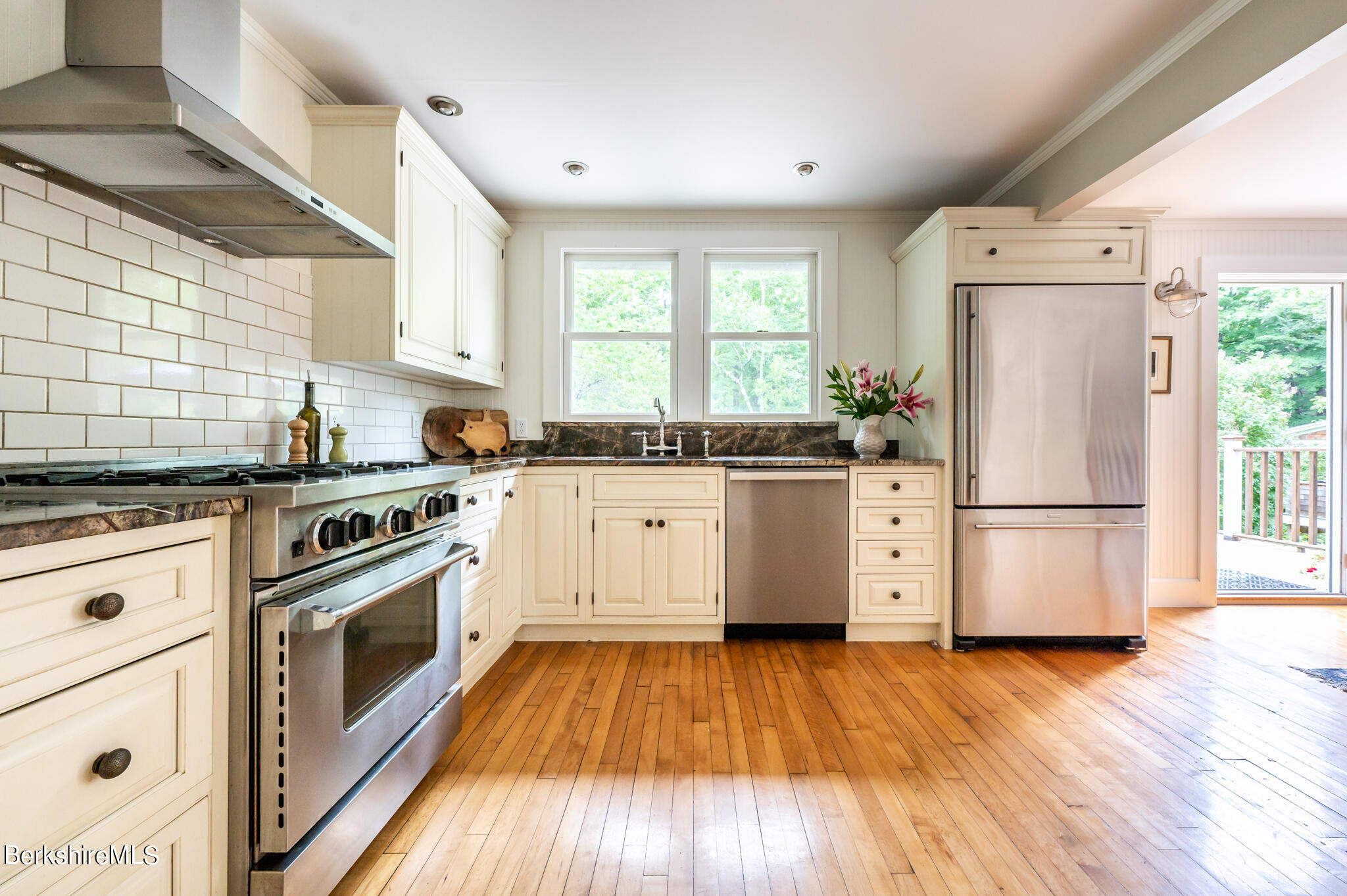 14 Yale Hill Road Stockbridge, MA 01262 - Photo 9 of 32 Kitchen