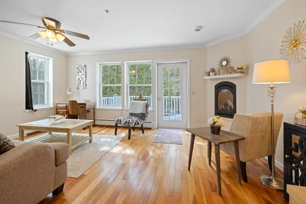 $389,000 | 2680 Hartford Avenue, Unit 14, Hartford, VT 05001